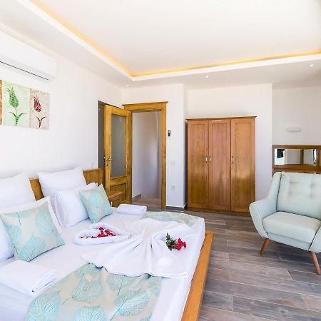 Villa 5 Sleeps 6 Isolated Pool See And Montain View-Villa Kartal Yuvasi Uzumlu  ภายนอก รูปภาพ