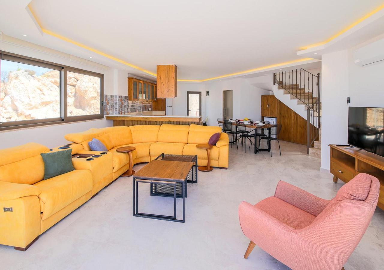 Villa 5 Sleeps 6 Isolated Pool See And Montain View-Villa Kartal Yuvasi Uzumlu  ภายนอก รูปภาพ