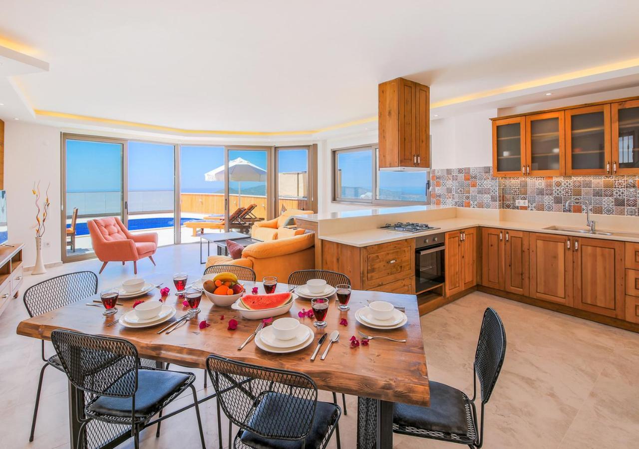 Villa 5 Sleeps 6 Isolated Pool See And Montain View-Villa Kartal Yuvasi Uzumlu  ภายนอก รูปภาพ